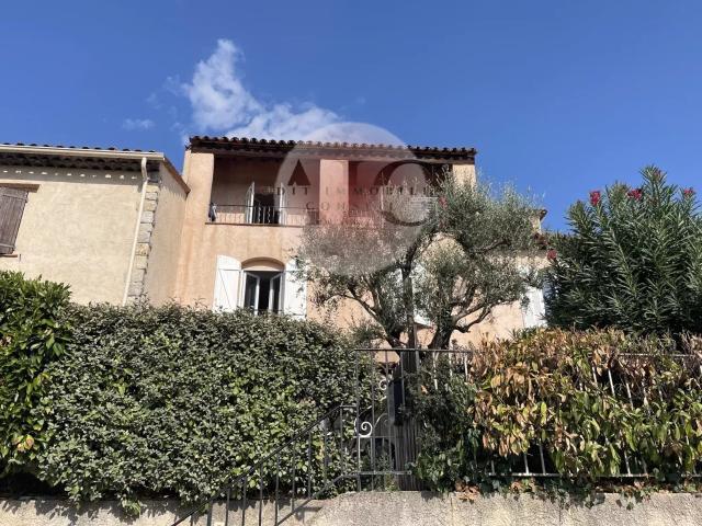 Appartement 4 pièces 104 m²