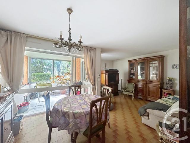 Appartement 4 pièces 104 m²