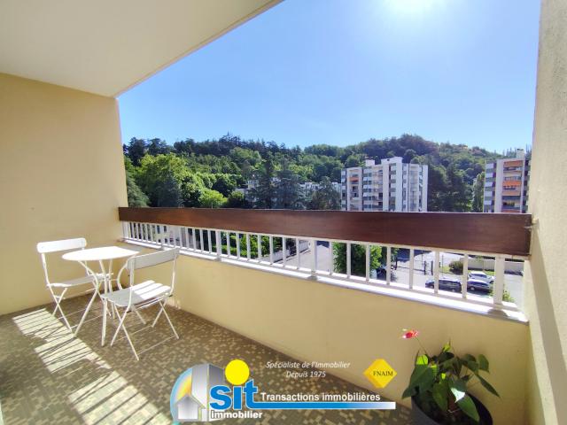 Appartement 4 pièces 104 m²