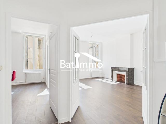 Appartement 4 pièces 104 m²