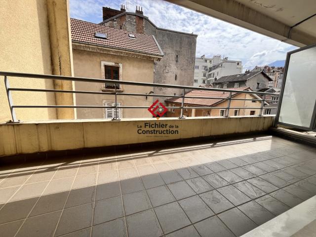 Appartement 4 pièces 105 m²