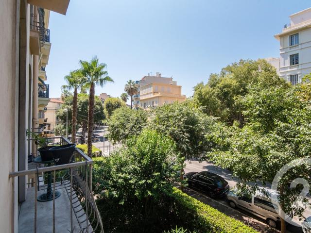 Appartement 4 pièces 105 m²