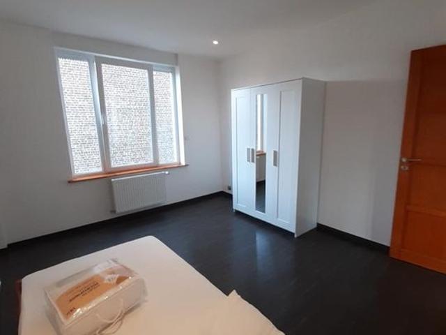 Appartement 4 pièces, 105 m² à louer à La Madeleine 59110