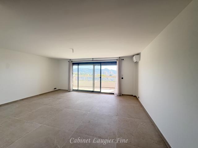 Appartement 4 pièces 106 m²