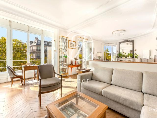 Appartement 4 pièces 106 m²