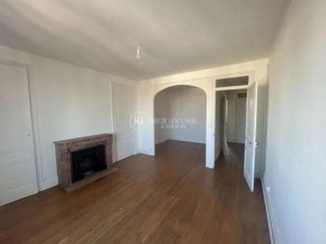 Appartement 4 pièces 107.58 m²