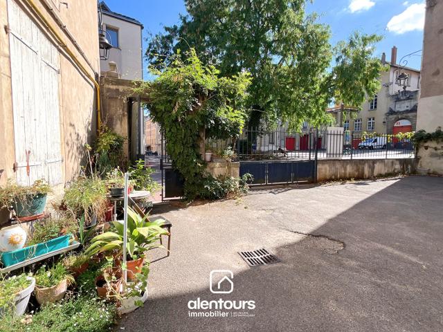 Appartement 4 pièces 107 m²