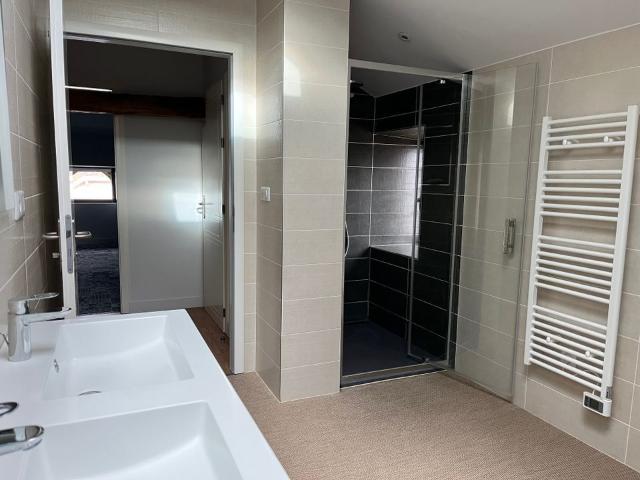 Appartement 4 pièces, 107 m² à louer à Aixe sur Vienne 87700