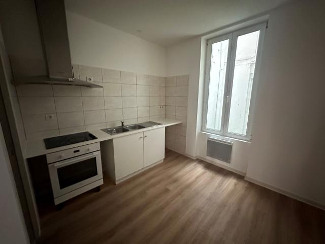 Appartement 4 pièces, 108 m² à louer à Agen 47000