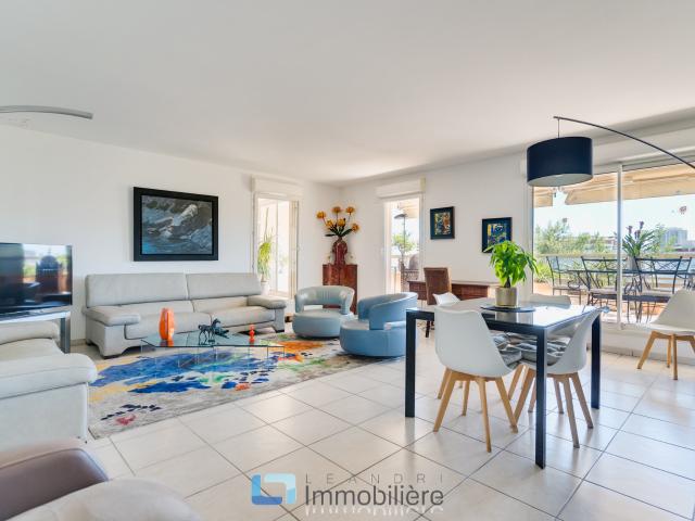 Appartement 4 pièces 109 m²