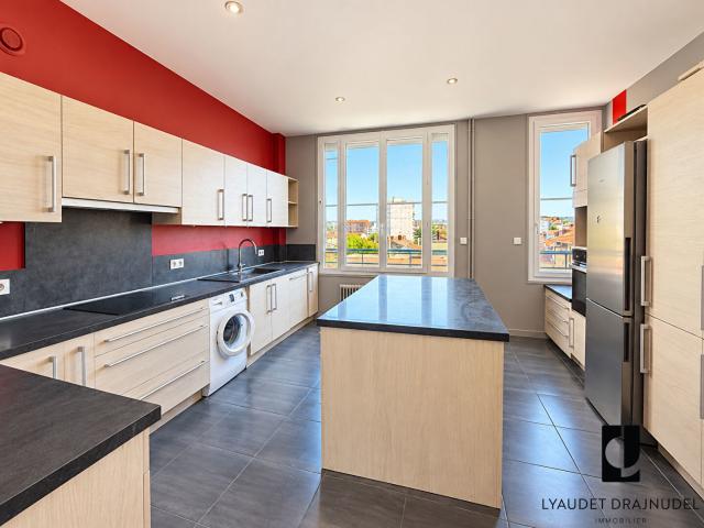 Appartement 4 pièces 109 m²