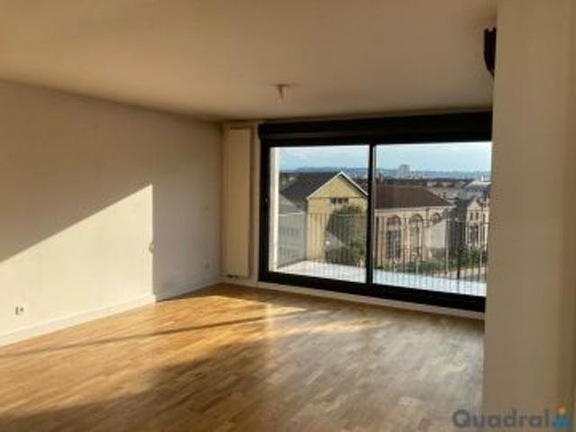 Appartement 4 pièces 110.5 m²