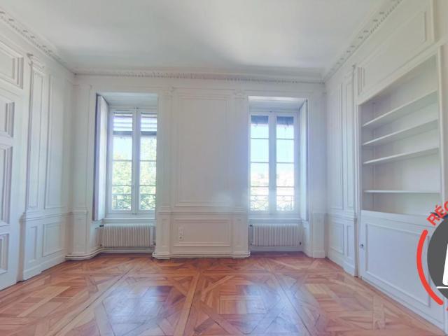 Appartement 4 pièces 110 m²
