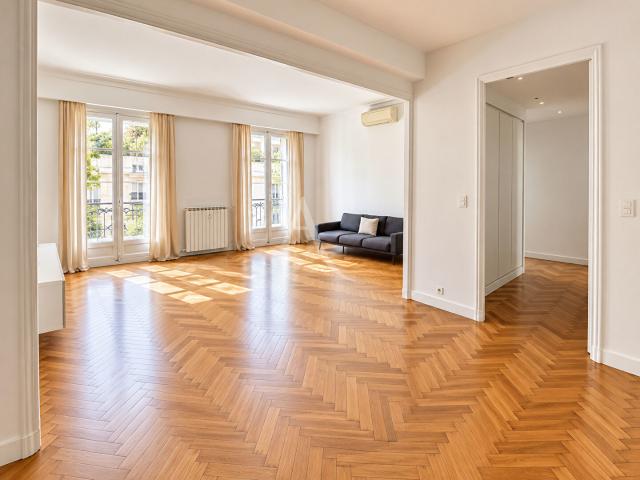 Appartement 4 pièces 111 m²