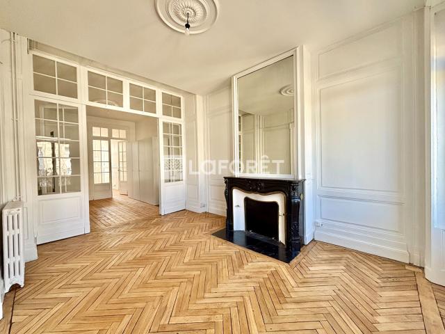 Appartement 4 pièces 112 m²
