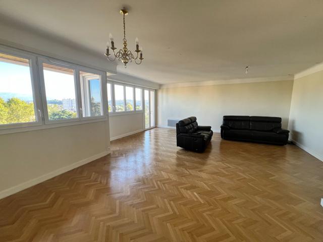Appartement 4 pièces 114 m²