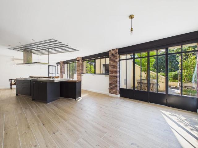Appartement 4 pièces 114 m²