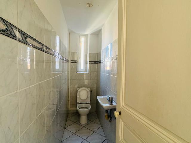 Appartement 4 pièces, 114 m² à louer à Nice 06000