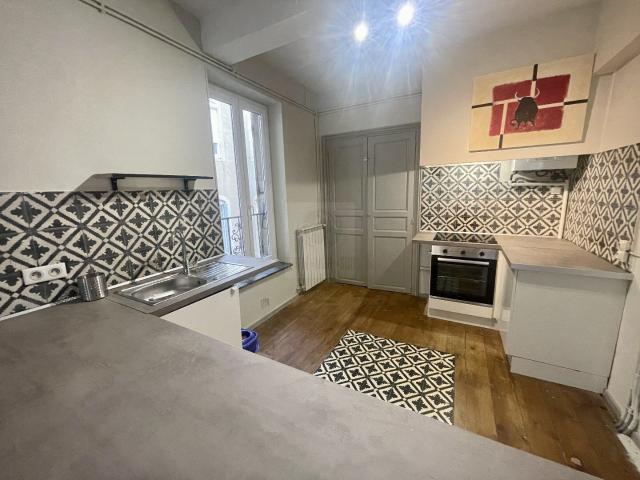 Appartement 4 pièces, 116 m² à louer à Béziers 34500