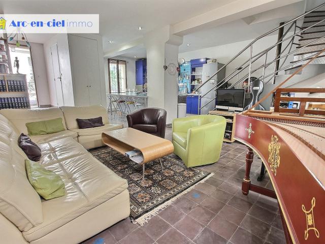 Appartement 4 pièces 117 m²