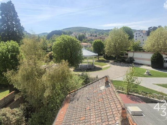 Appartement 4 pièces 117 m²