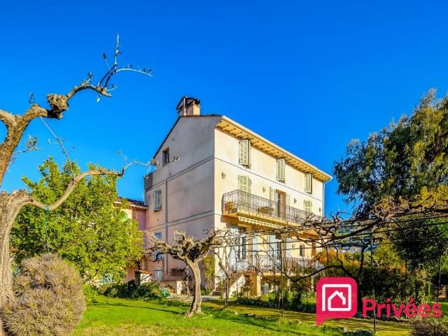 Appartement 4 pièces 118 m²