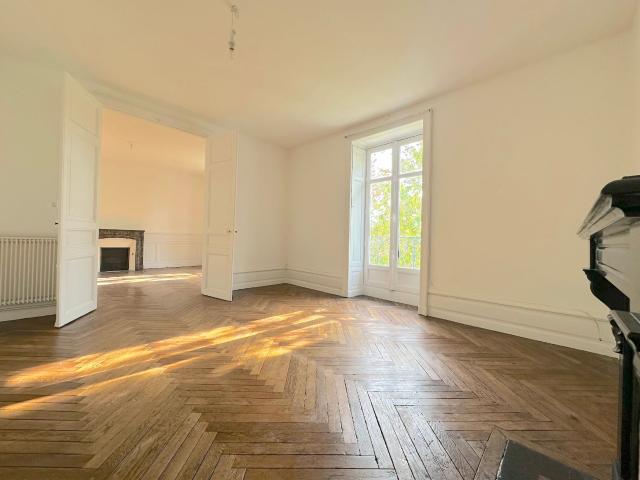 Appartement 4 pièces 118 m²
