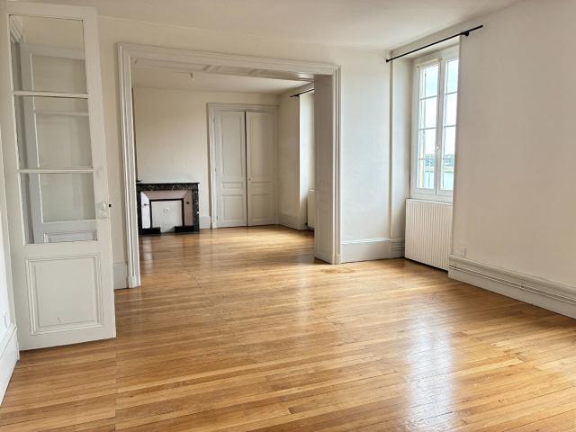 Appartement 4 pièces 120 m²