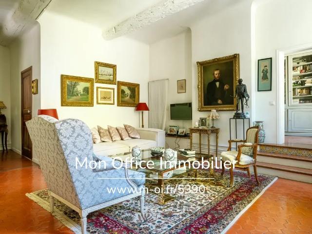 Appartement 4 pièces 121 m²