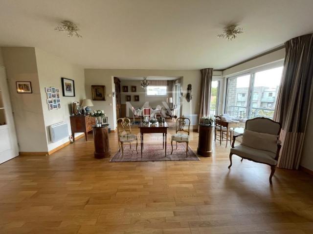 Appartement 4 pièces 121 m²