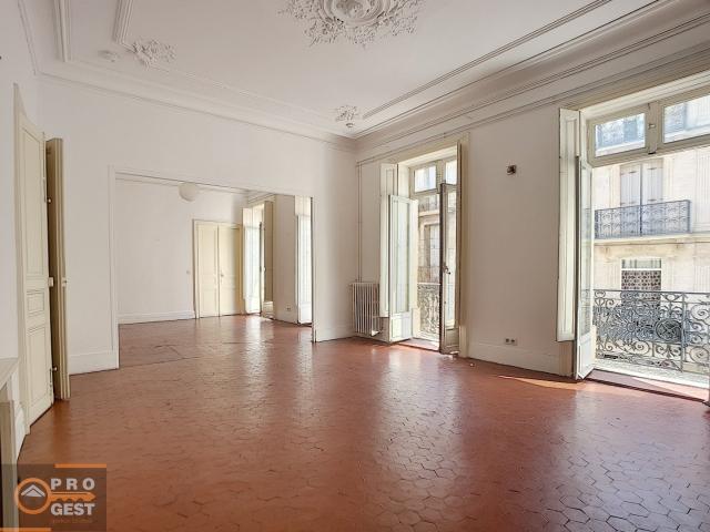 Appartement 4 pièces 121 m²