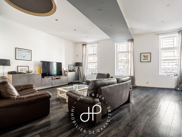 Appartement 4 pièces 122 m²
