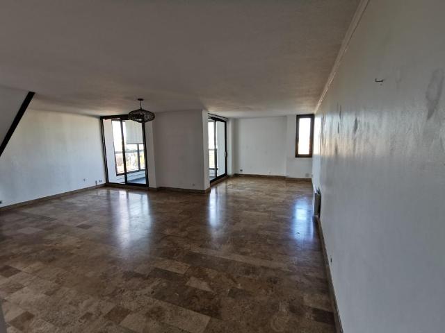 Appartement 4 pièces 122 m²