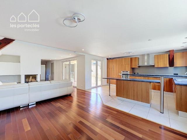 Appartement 4 pièces 123 m²