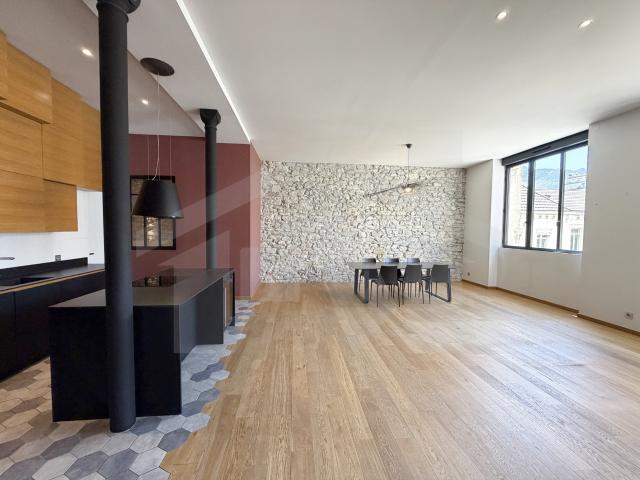 Appartement 4 pièces 123 m²