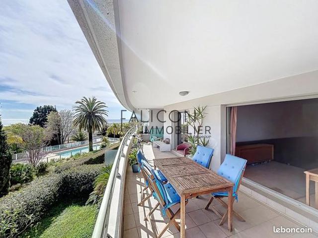 Appartement 4 pièces 123 m²