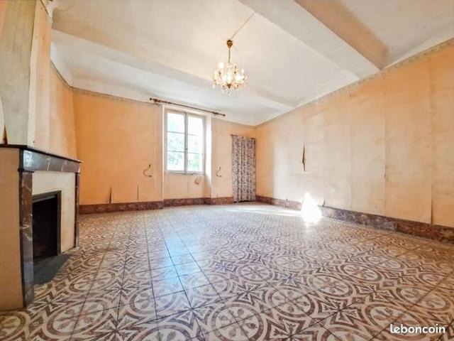 Appartement 4 pièces 123 m²