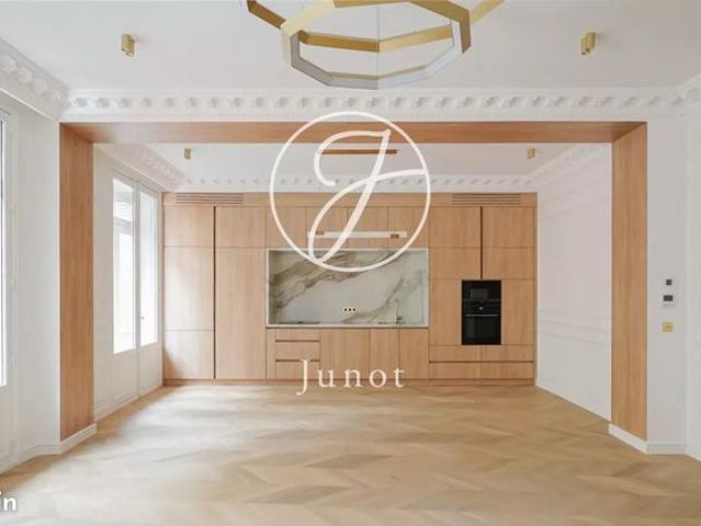 Appartement 4 pièces 125 m²