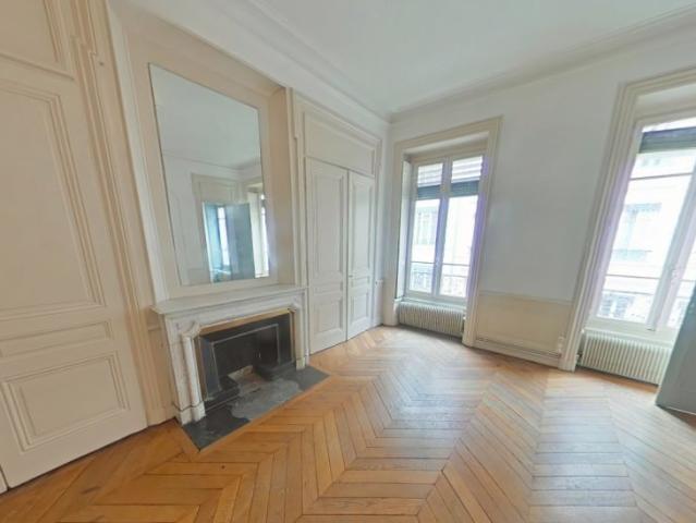 Appartement 4 pièces 125 m²