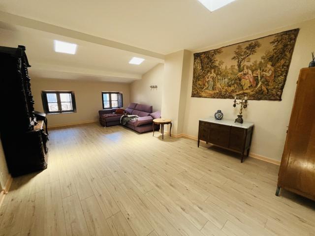 Appartement 4 pièces 126 m²