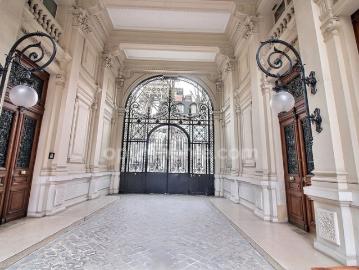 Appartement 4 pièces 126 m²