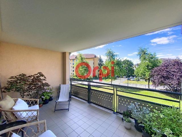 Appartement 4 pièces, 126 m² à louer à Saint Julien en Genevois 74160