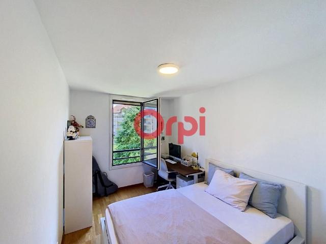 Appartement 4 pièces, 126 m² à louer à Saint Julien en Genevois 74160