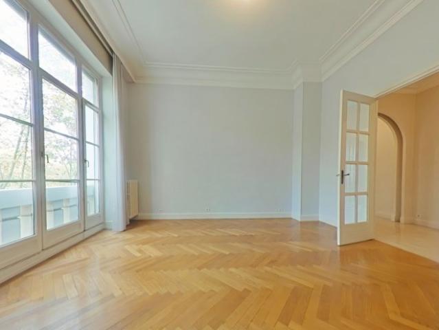 Appartement 4 pièces 127 m²