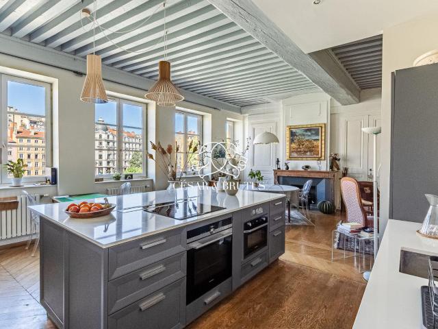 Appartement 4 pièces 127 m²