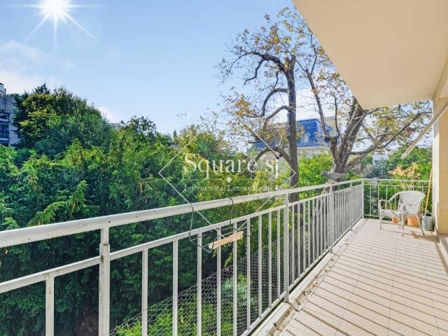 Appartement 4 pièces 130 m²
