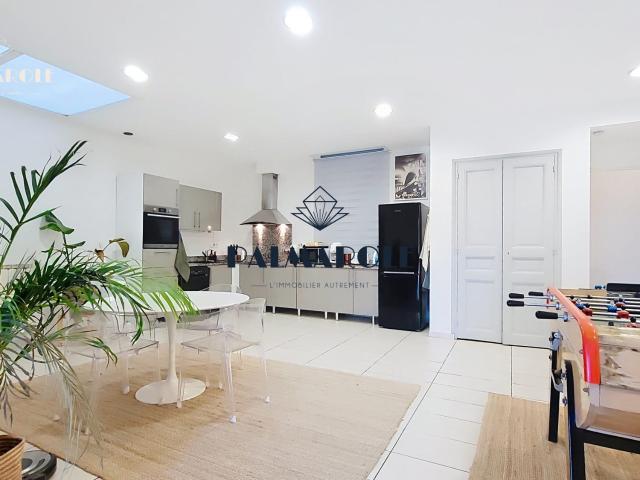 Appartement 4 pièces 130 m²