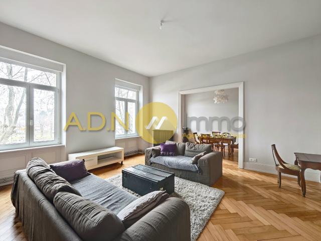 Appartement 4 pièces 130 m²