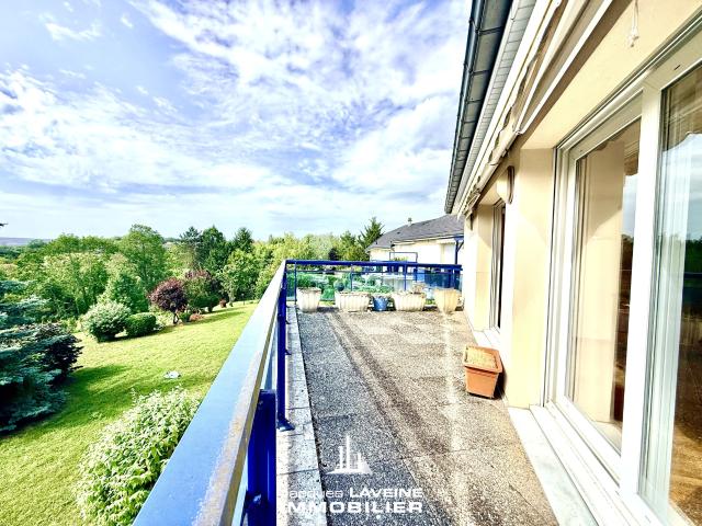 Appartement 4 pièces 130 m²