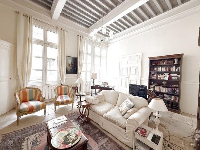 Appartement 4 pièces 130 m²